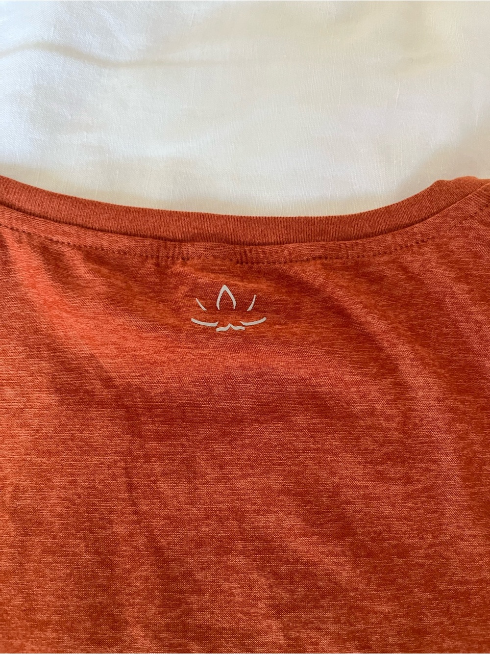 Women’s Beyond Yoga Featherweight Rebalance Tank - Picture 3 of 4
